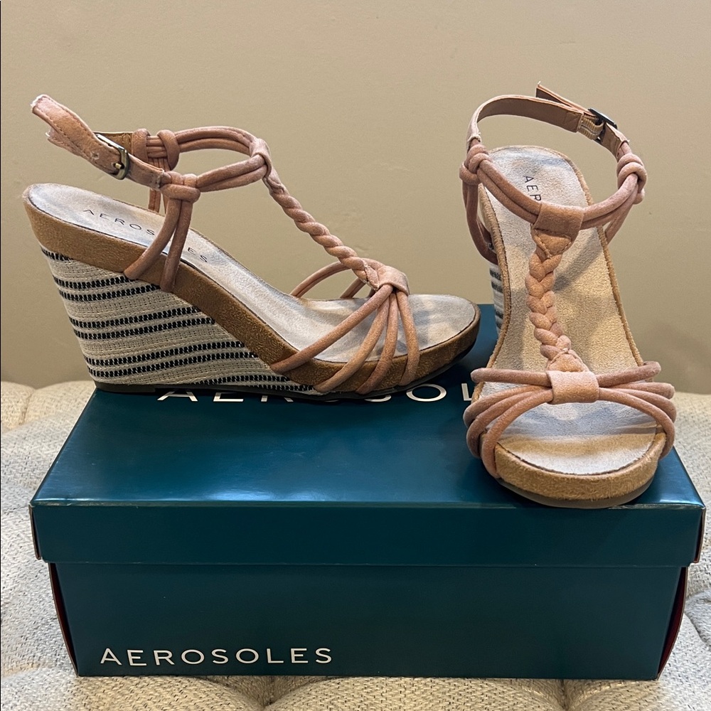 AEROSOLES Women's Port Chester Platform Wedge Sandal